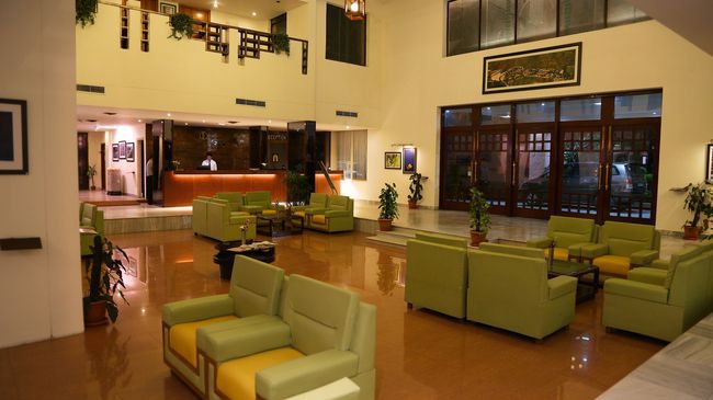 Inderlok Hotel Дехрадун Интерьер фото